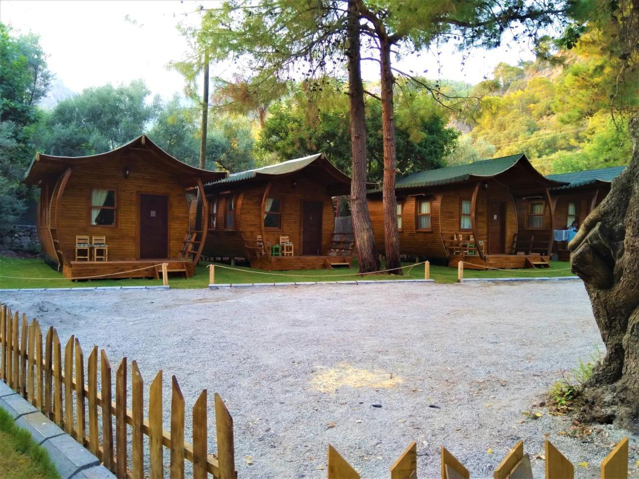 Green Pine Beach & Bungallows Хісароню Екстер'єр фото